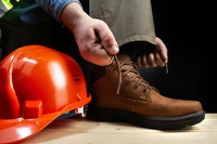 2 Categories of Workplace Foot Injuries